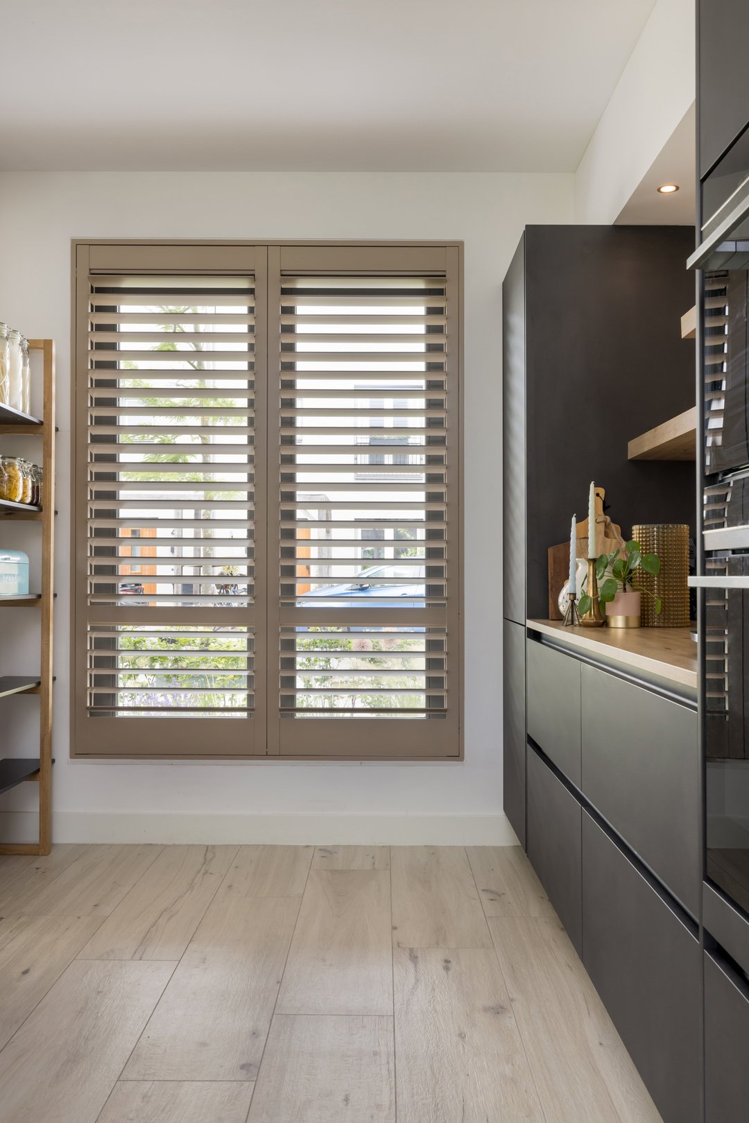 shutters 91
